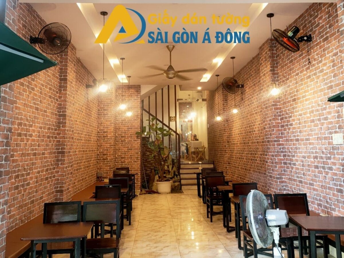 Giay dan tuong 3d gia gach trang tri quan cafe 1 Lựa chọn mua giấy dán tường chất lượng tại Sài Gòn Á Đông