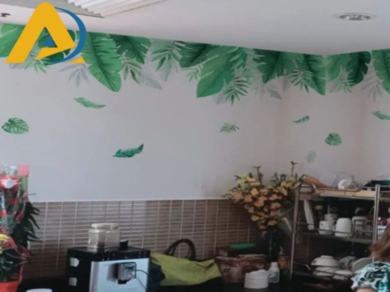 Tranh dán tường phòng khách 86 cac mau giay dan tuong nha bep dep va ben Tranh dán tường phòng khách