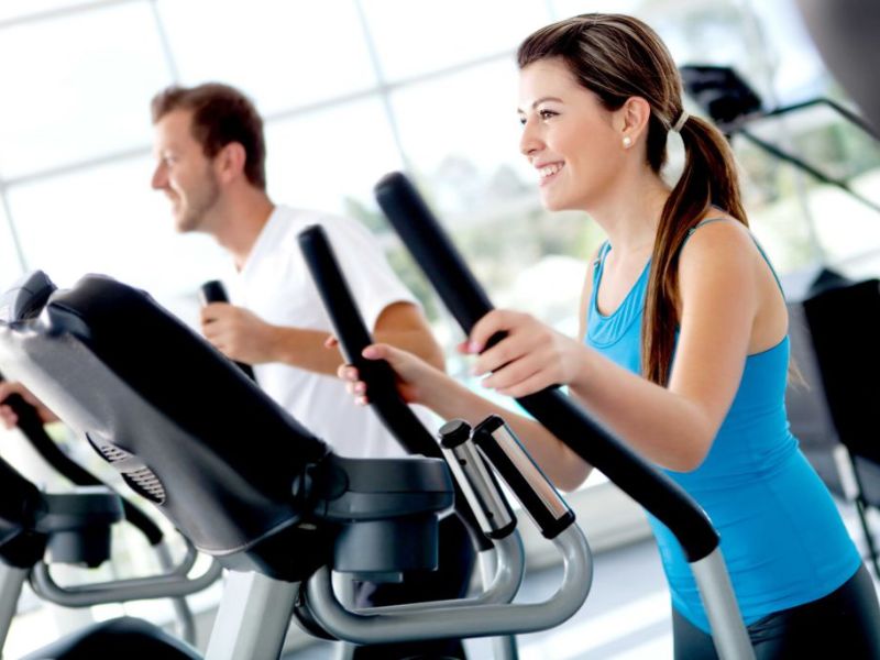 Tranh dán tường phòng Gym 