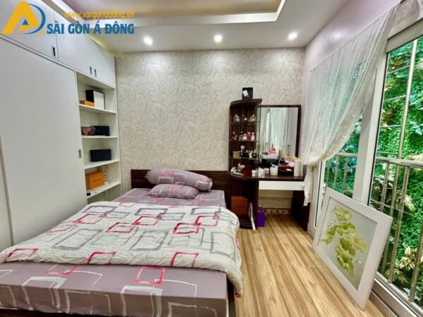 Giấy dán tường phòng ngủ đầu giường đẹp